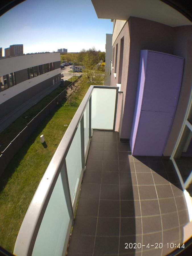 2060 Zwyciestwa 5G - Tanie Pokoje W Apartamencie - Samodzielne Zameldowanie - Self Check In Poznań Extérieur photo